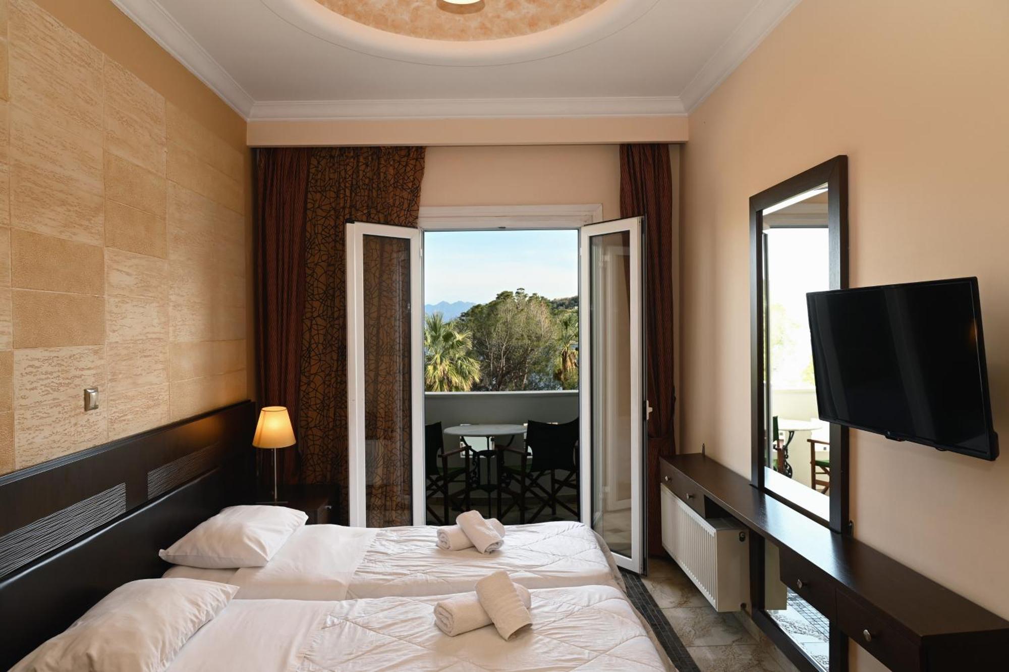 Hotel Aktis
